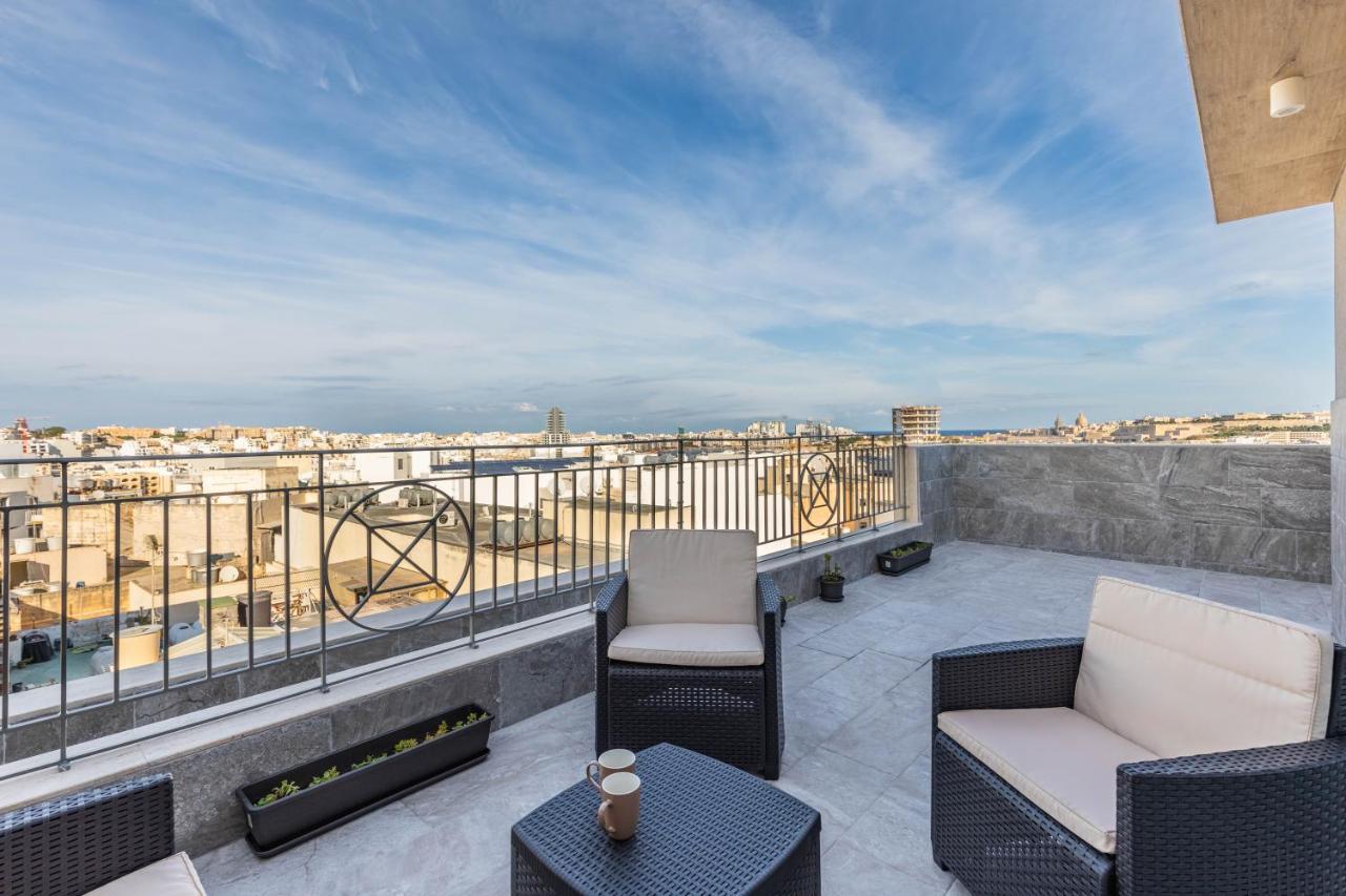 Terrace View-Stylish Two Bedrooms Fully Ac-Wifi Penthouse 姆西达 外观 照片