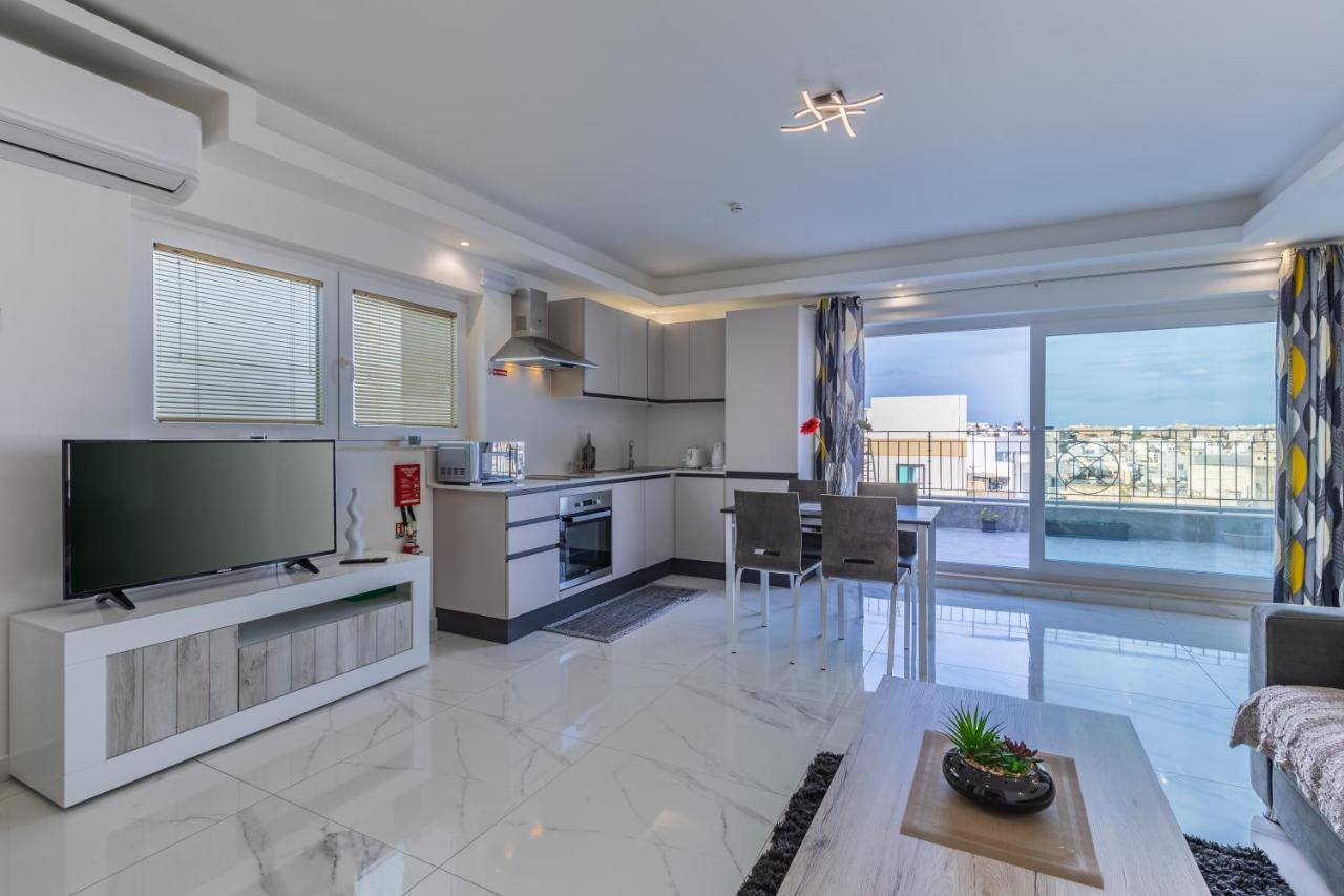 Terrace View-Stylish Two Bedrooms Fully Ac-Wifi Penthouse 姆西达 外观 照片