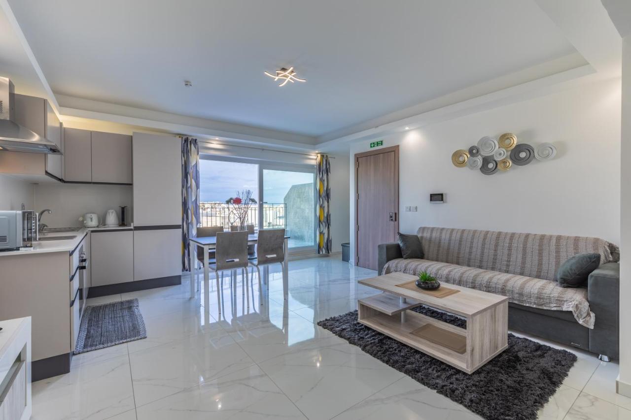 Terrace View-Stylish Two Bedrooms Fully Ac-Wifi Penthouse 姆西达 外观 照片