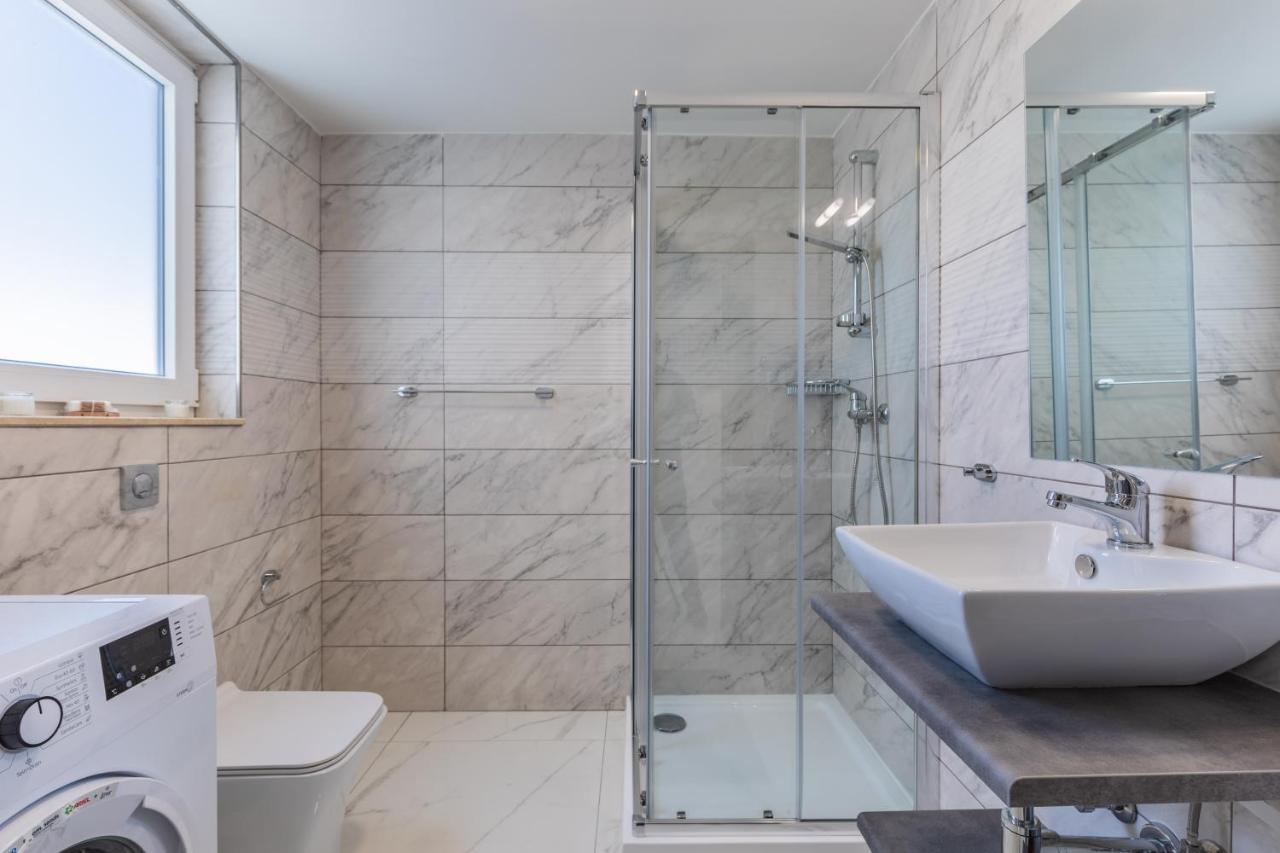 Terrace View-Stylish Two Bedrooms Fully Ac-Wifi Penthouse 姆西达 外观 照片