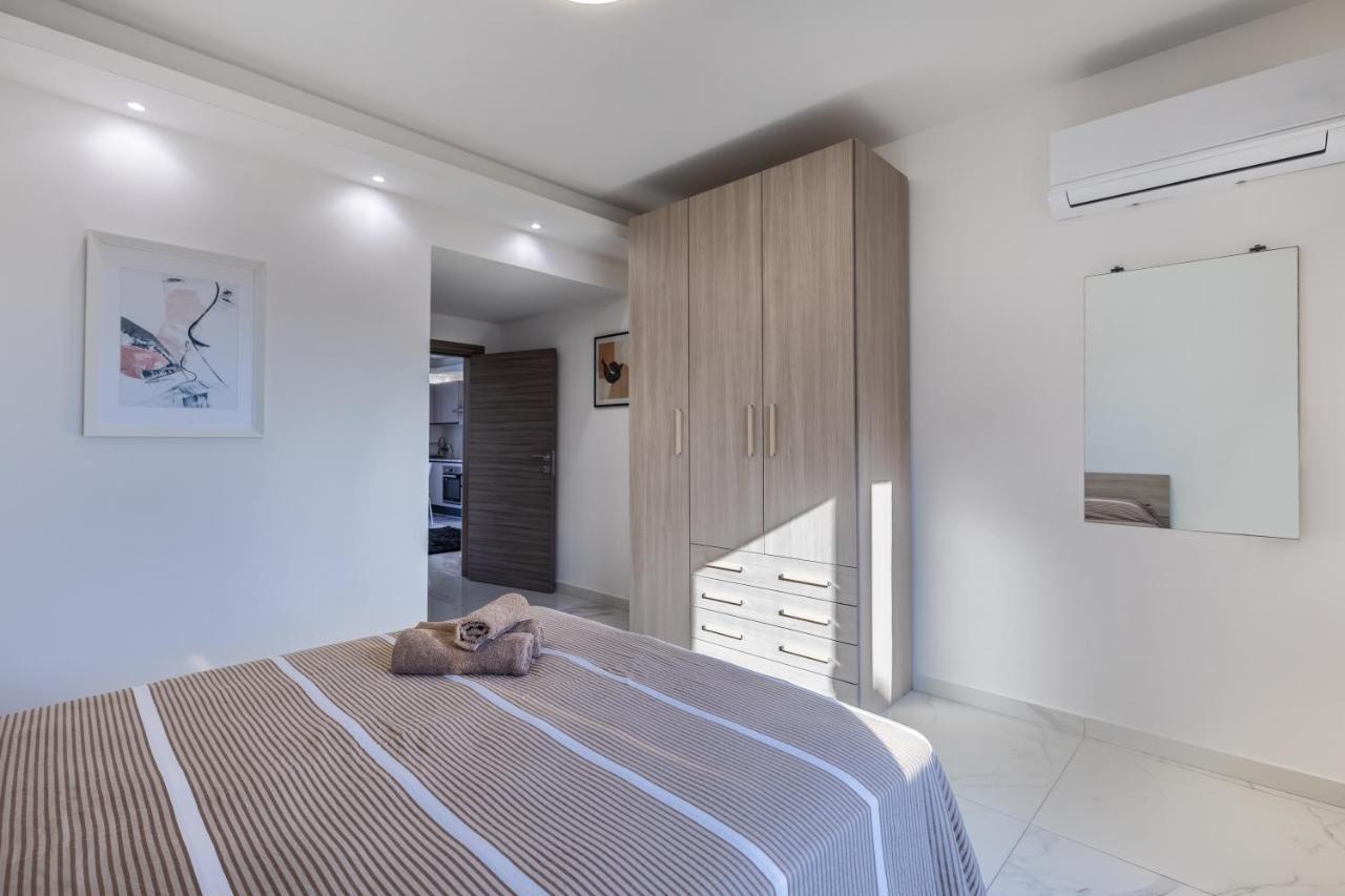 Terrace View-Stylish Two Bedrooms Fully Ac-Wifi Penthouse 姆西达 外观 照片